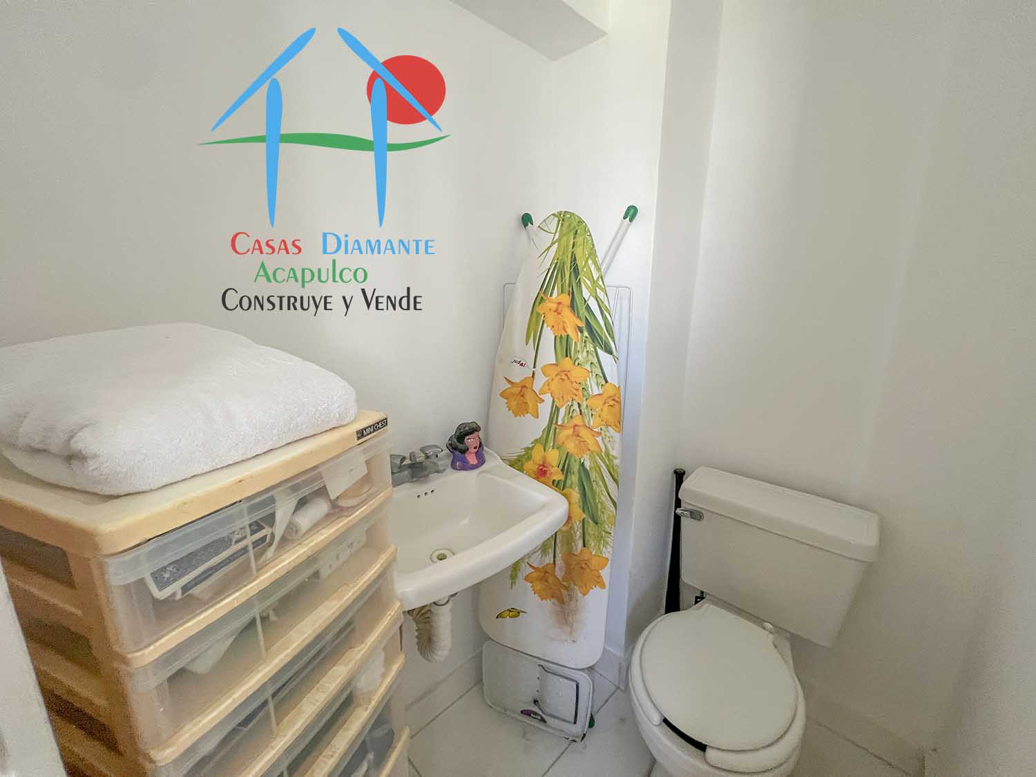 Club Playamar I T5 301 - Baño de servicio 1